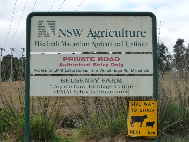 Belgenny Farm, Camden entry sign